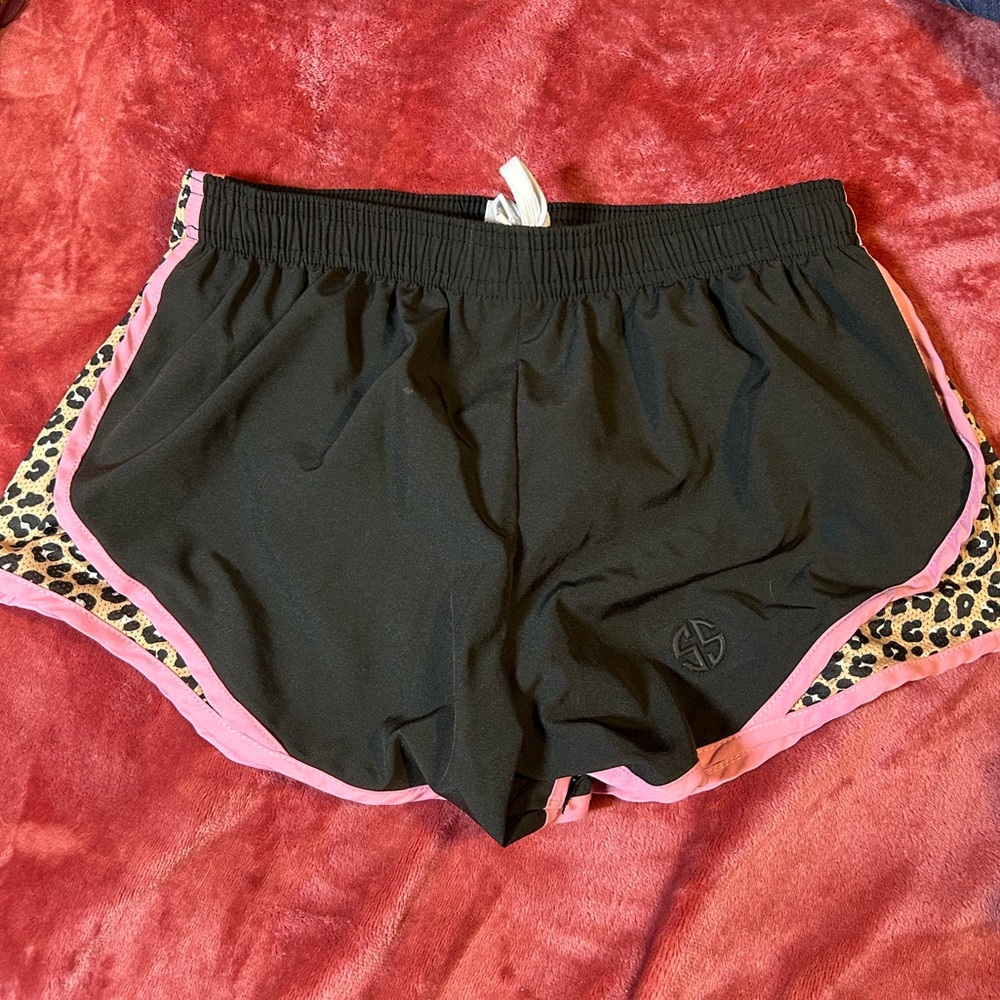 Simply Southern Shorts S/M black and cheetah